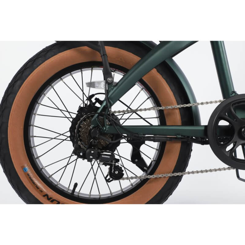 20-inch fat tires for compact stability