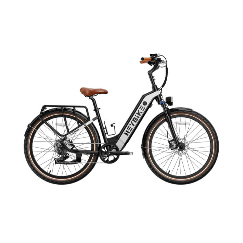 Hydraulic disc brakes with 26 × 2.5-inch tires