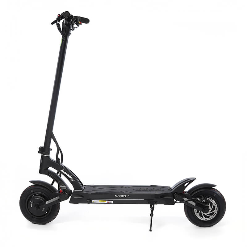 30 kg with a folding performance chassis