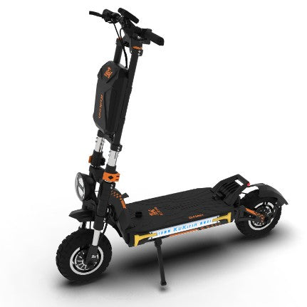 Four-piston hydraulic brakes, hydraulic suspension and 12-inch tires