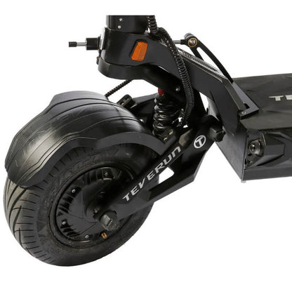 Close-up of a black electric scooter with 'Teverun' branding on a white background