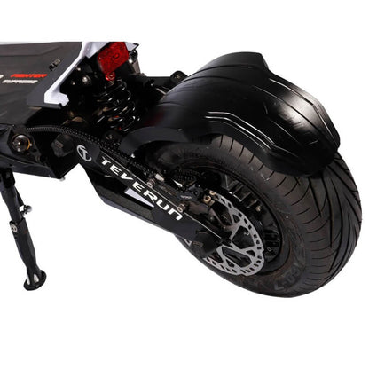 Close-up of a black electric scooter with 'Teverun' branding on a white background