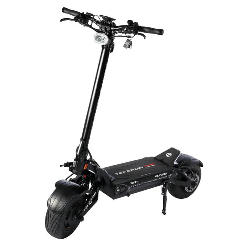 Four-piston hydraulic brakes, KKE suspension and 13-inch tires